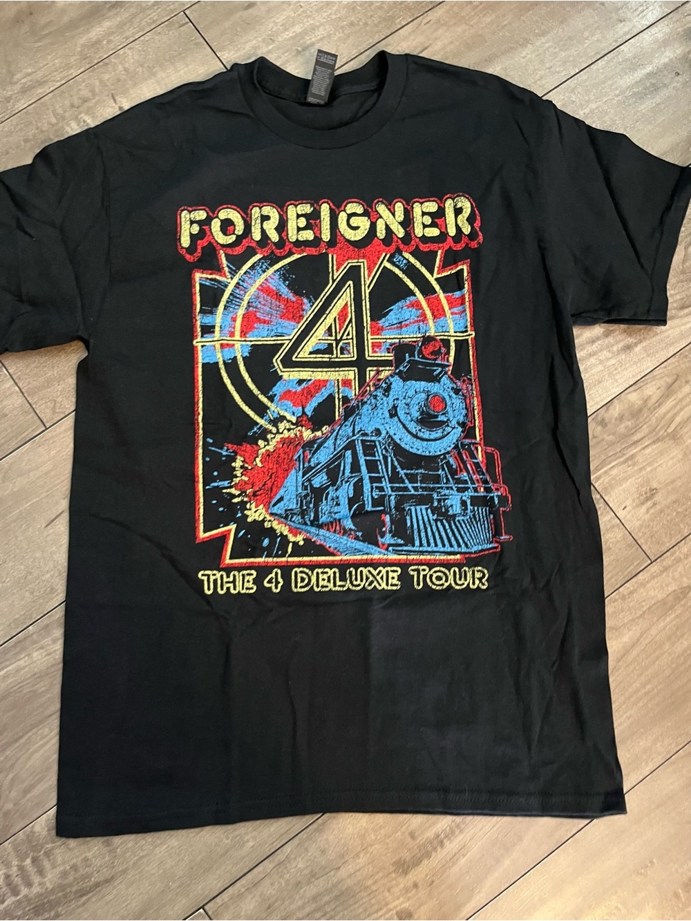 Gildan Black Foreigner '4 Deluxe Tour' Graphic Tee with Red & Blue Print